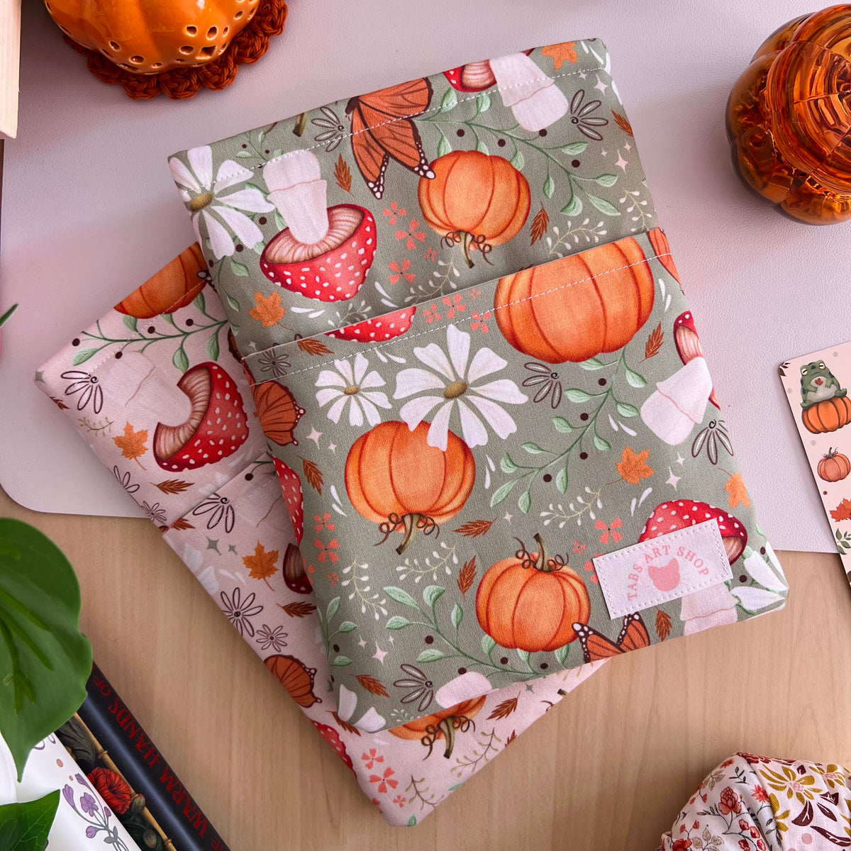 Autumn Harvest Book Sleeve | Green