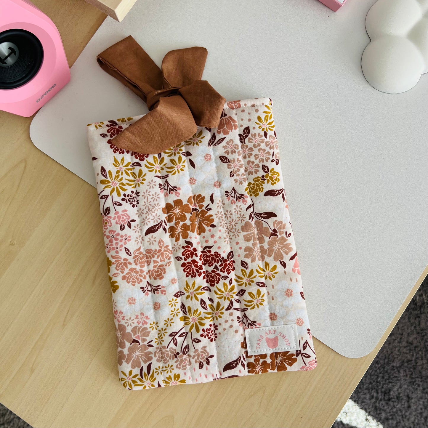 Fall Foliage Book Sleeve