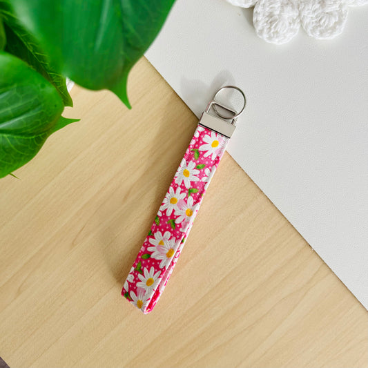 Pink Daisy Wristlet