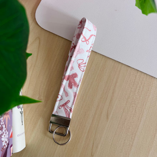 Little Bows Wristlet