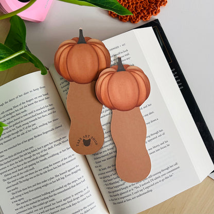 Pumpkin Peeking Bookmark