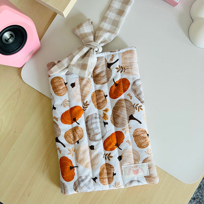 Pumpkin Patch Book Sleeve