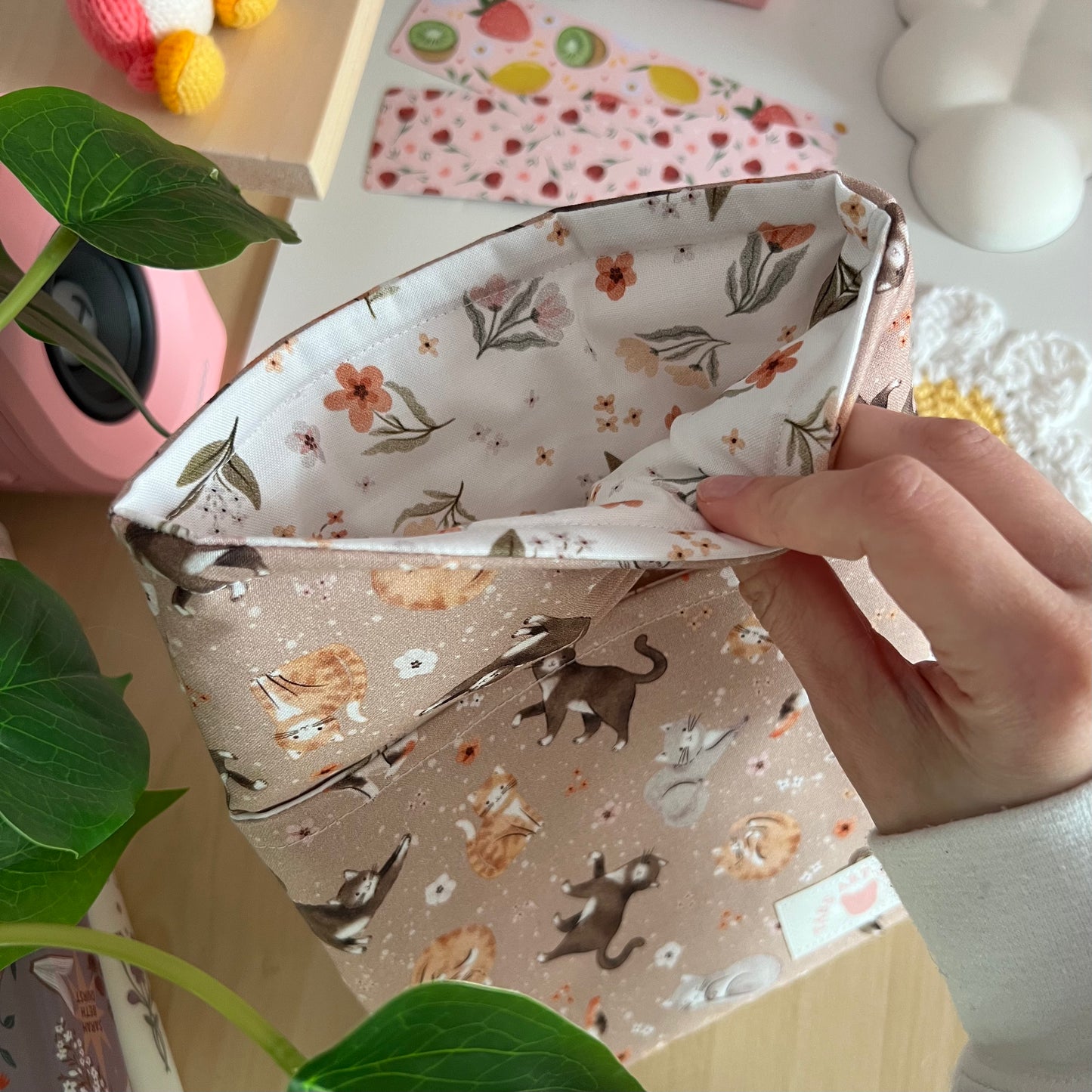 Purrfect Posies Book Sleeve